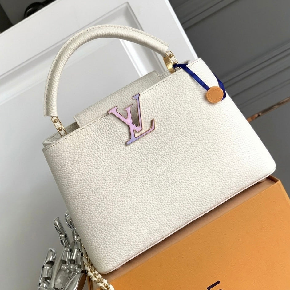 Sac Capucines LOUIS VUITTON