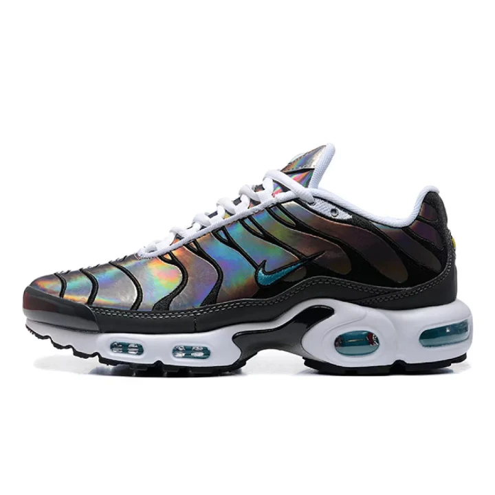 NIKE Air Max Plus "Iridescent"