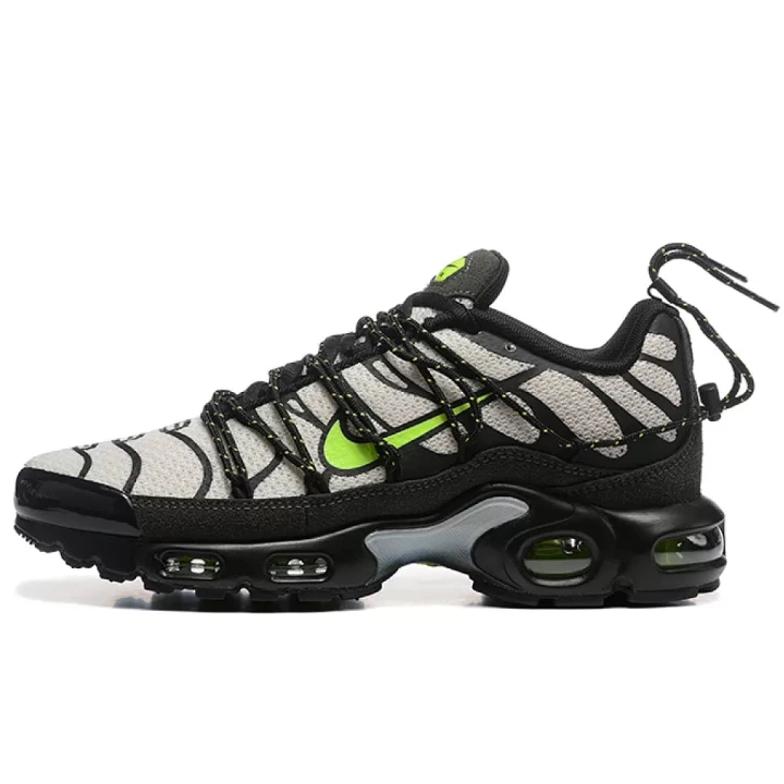 NIKE Air Max Plus Utility "Tan Volt"