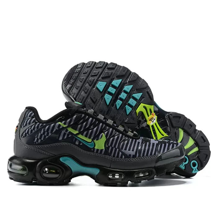 NIKE Air Max Plus "The Pixel Print Smoke"