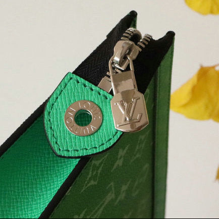 Pochette de Voyage Every Day LOUIS VUITTON