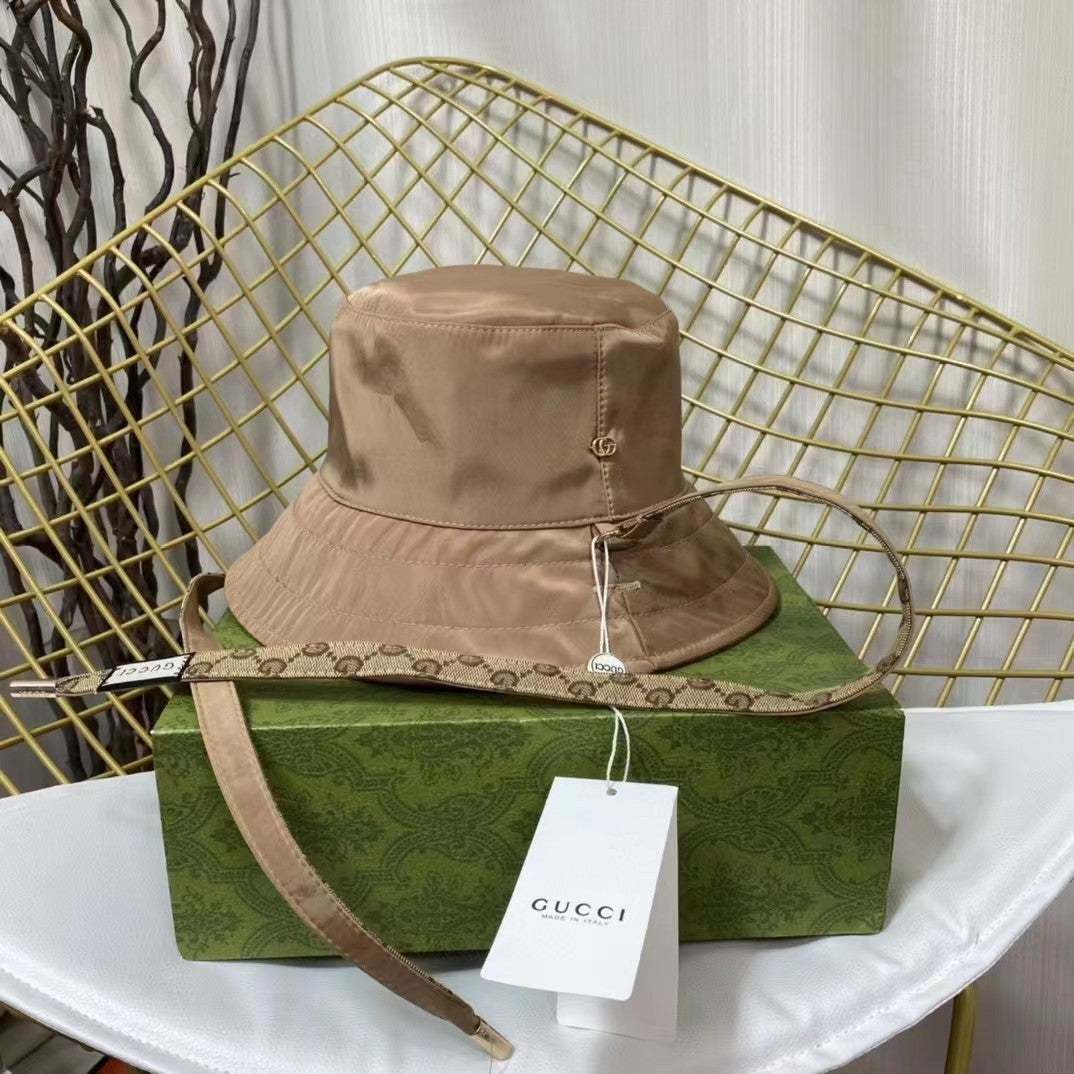 Bob Réversible GUCCI