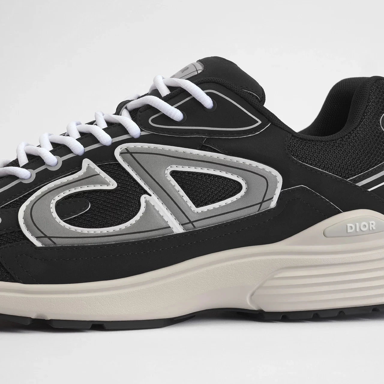 Dior B30 Coutdown