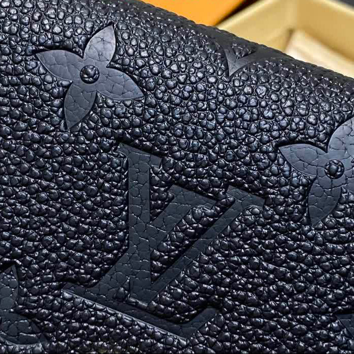 Porte-cartes de visite Envelope LOUIS VUITTON