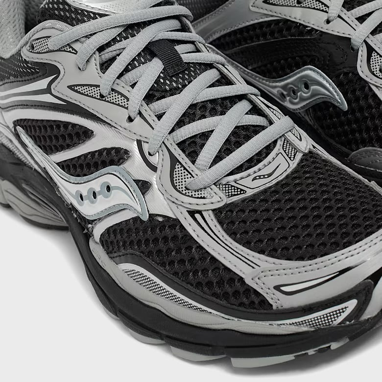 Saucony ProGrid Omni 9