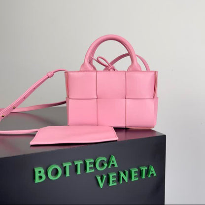 Sac Mini Fourre-Tout en Cuir BOTTEGA VENETA
