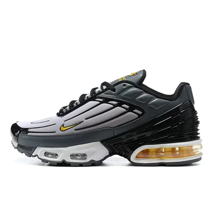 NIKE Air Max Plus III