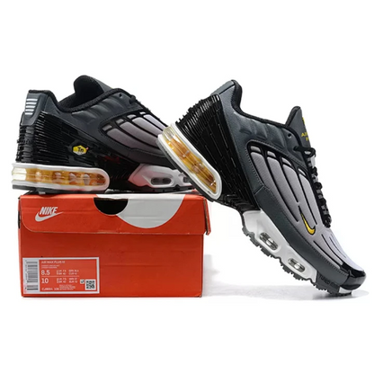 NIKE Air Max Plus III