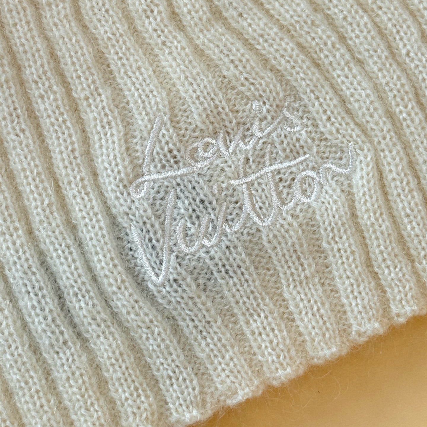 Bonnet LOUIS VUITTON