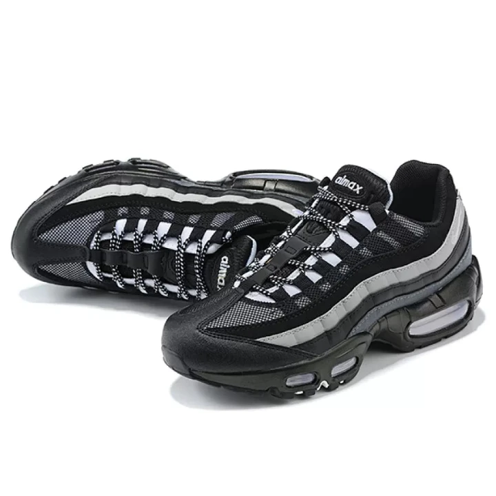 NIIKE Air Max 95