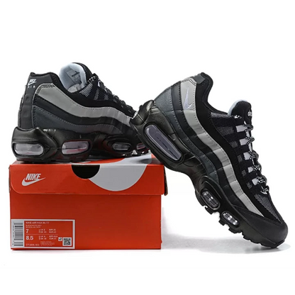 NIIKE Air Max 95