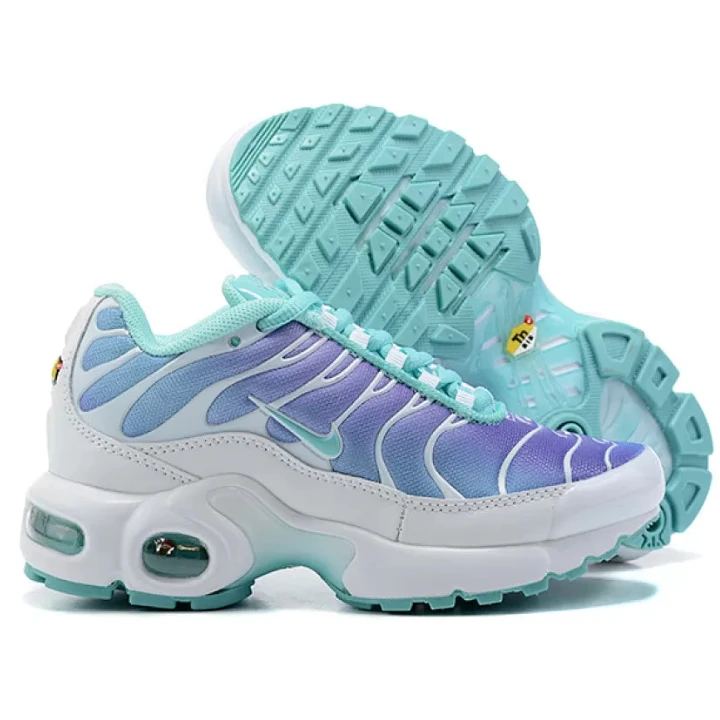 NIKE Air Max Plus "Light Aqua"