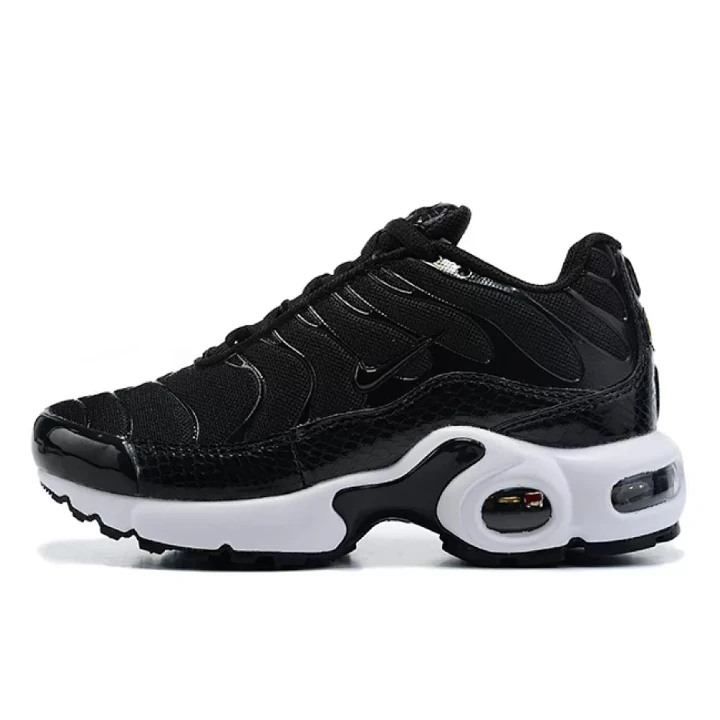 NIKE Air Max Plus "Black"