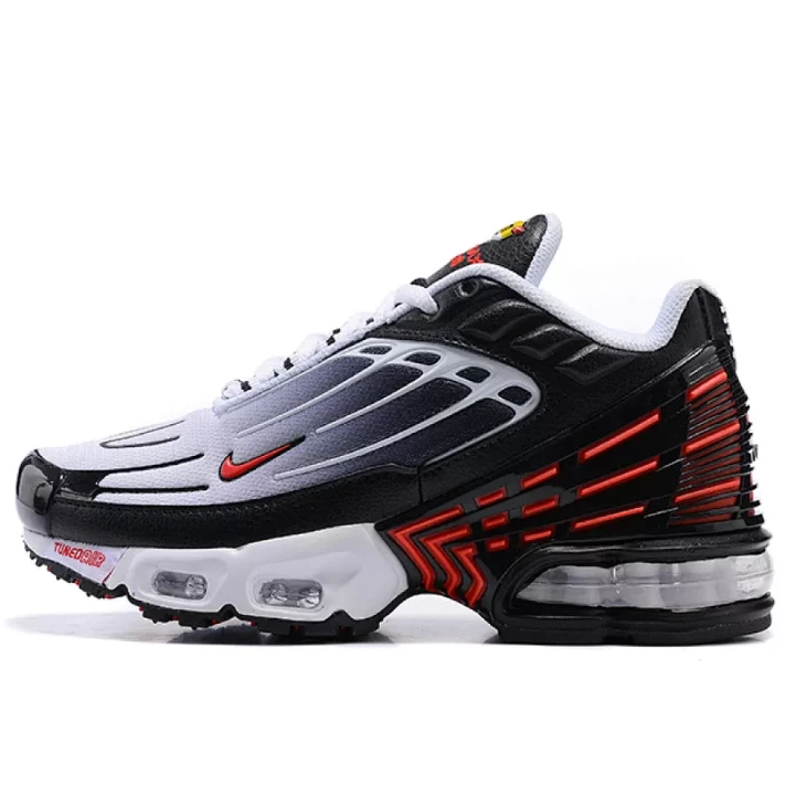 NIKE Air Max III "Black/Red"