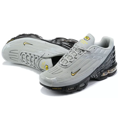 NIKE Air Max Plus III