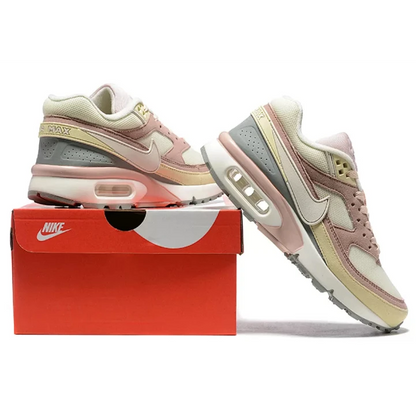 NIKE Air Max BW