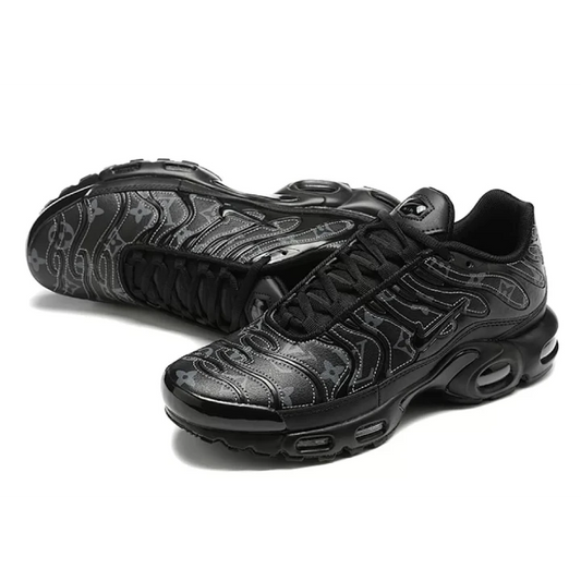 NIKE Air Max Plus X Louis Vuitton