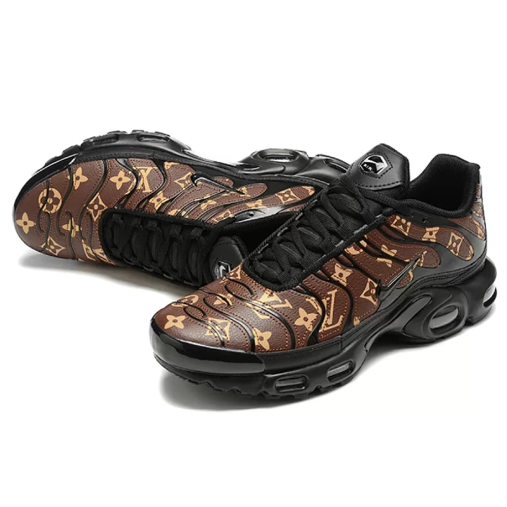 NIKE Air Max Plus X Louis Vuitton