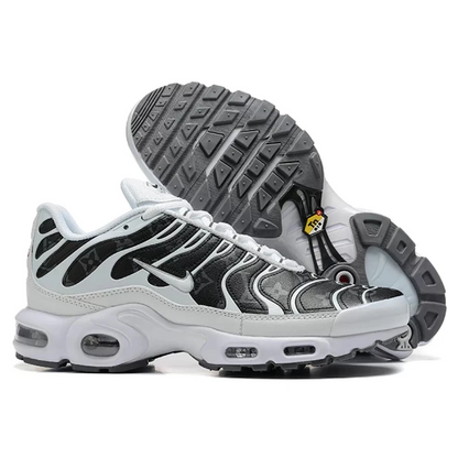 NIKE Air Max Plus X Louis Vuitton