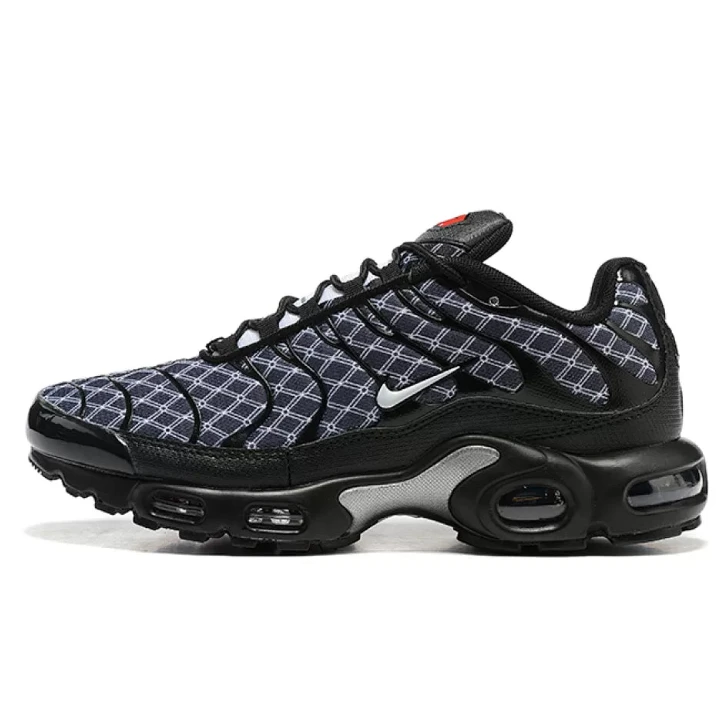 NIKE Air Max Plus "Saint Denis 93"