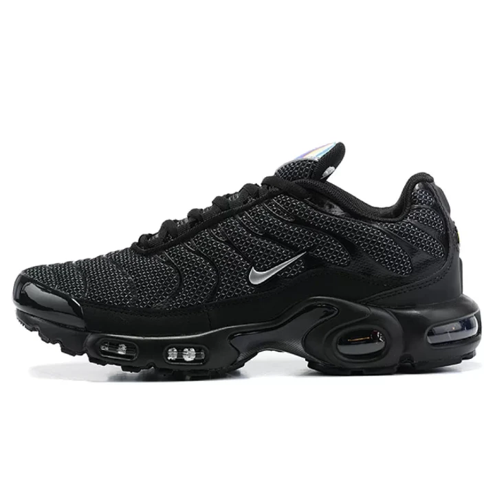 NIKE Air Max Plus "Black Suede Silver"