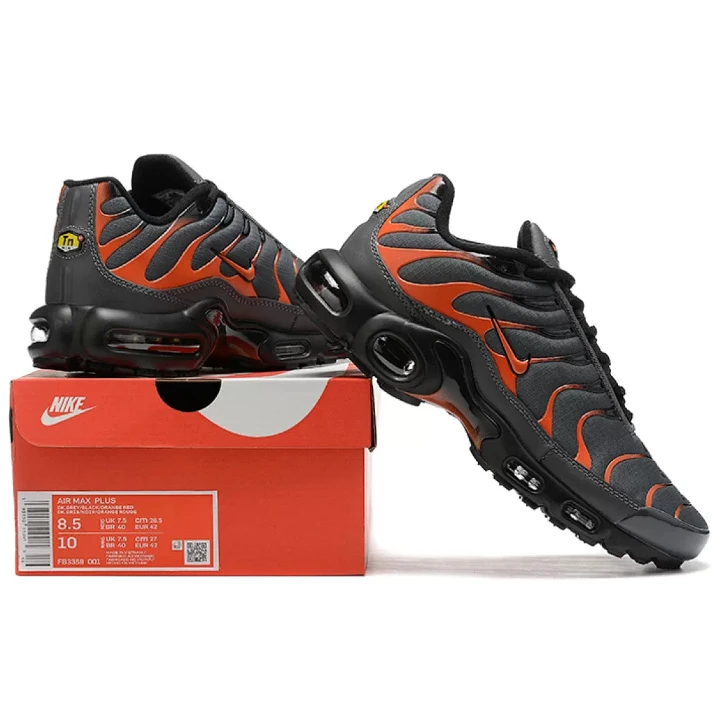 NIKE Air Max Plus "Grey Orange"