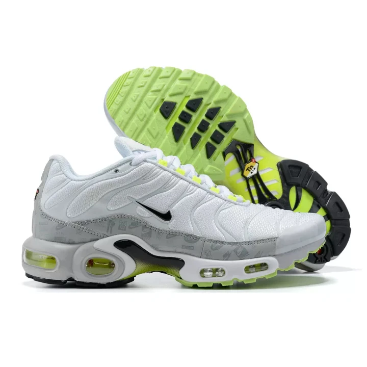 NIKE Air Max Plus "Platinium Grey Reflective"