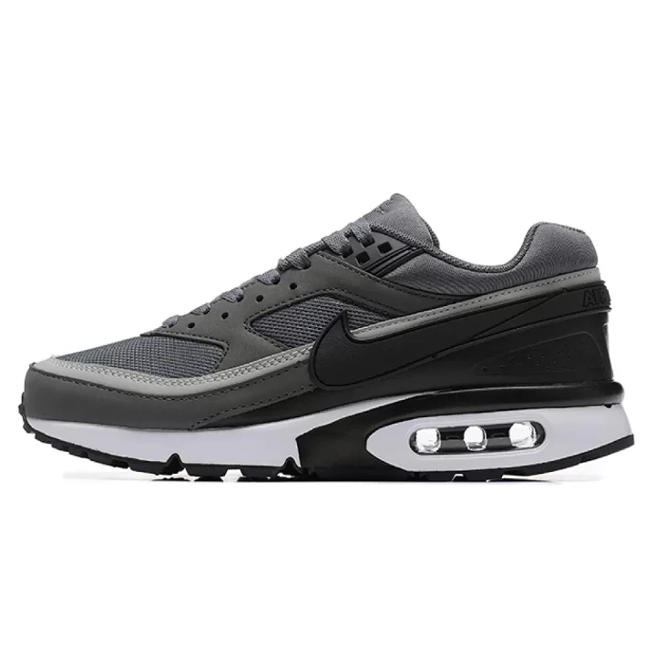 NIKE Air Max BW