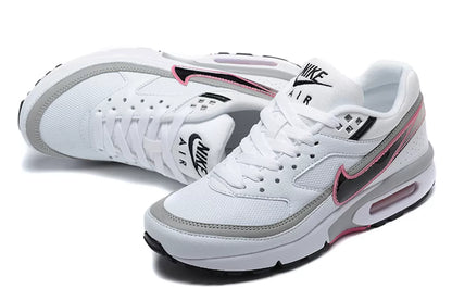 NIKE Air Max BW
