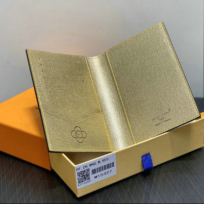 Couverture Passeport LOUIS VUITTON