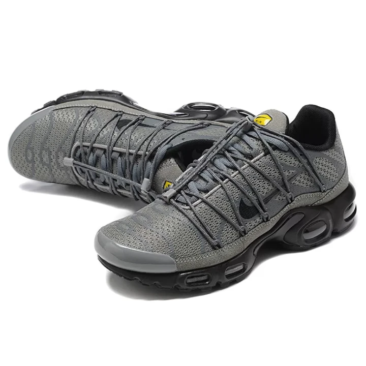 NIKE Air Max Plus "Utility"