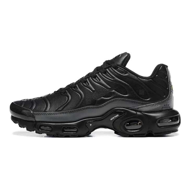 NIKE Air Max Plus X A-Cold-Wall
