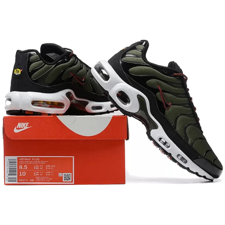 NIKE Air Max Plus "Phantom"