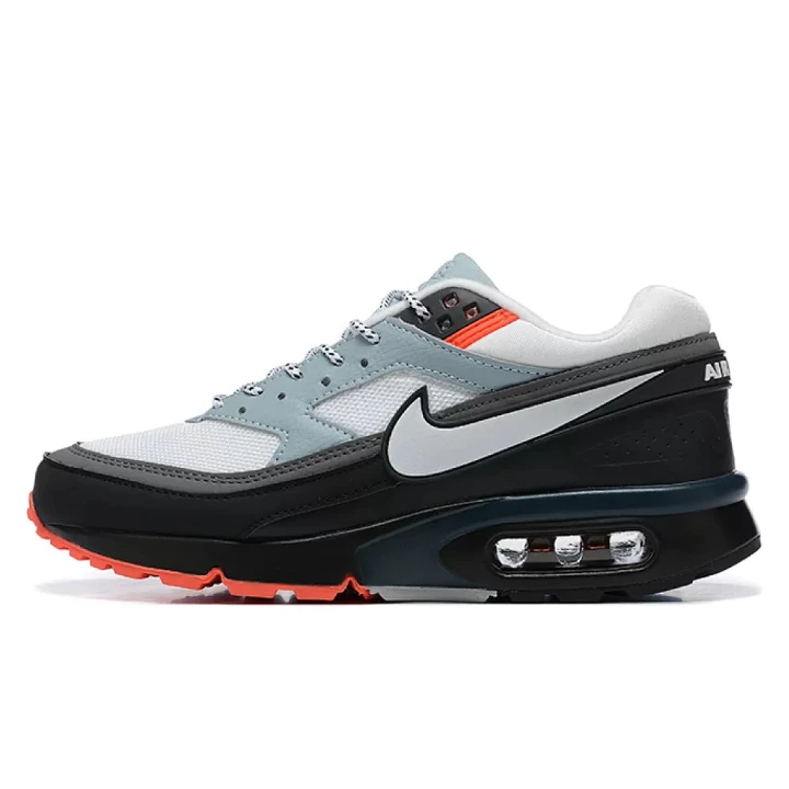 NIKE Air Max BW