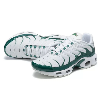 NIKE Air Max Plus X Lacoste