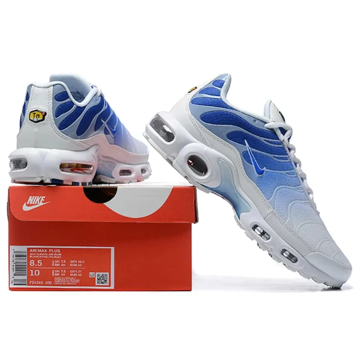 NIKE Air Max Plus