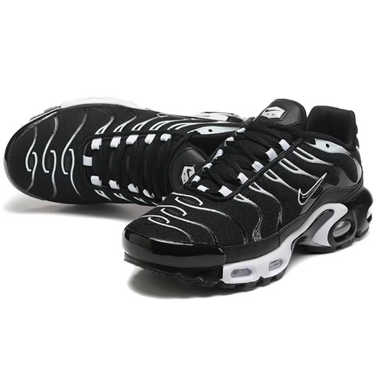NIKE Air Max Plus "Frost"
