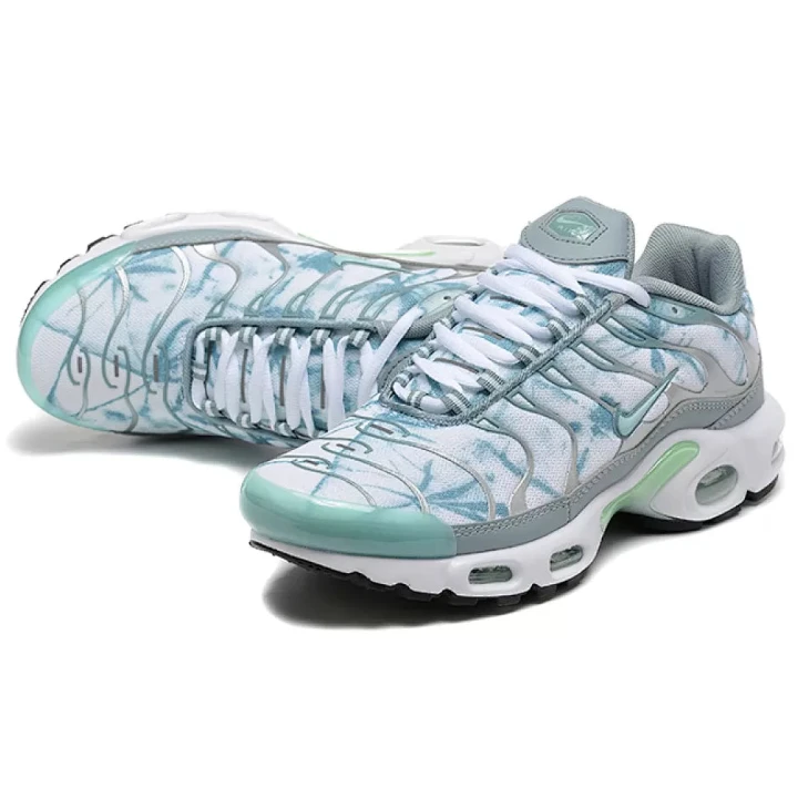 NIKE Air Max Plus "Origins Waterway"