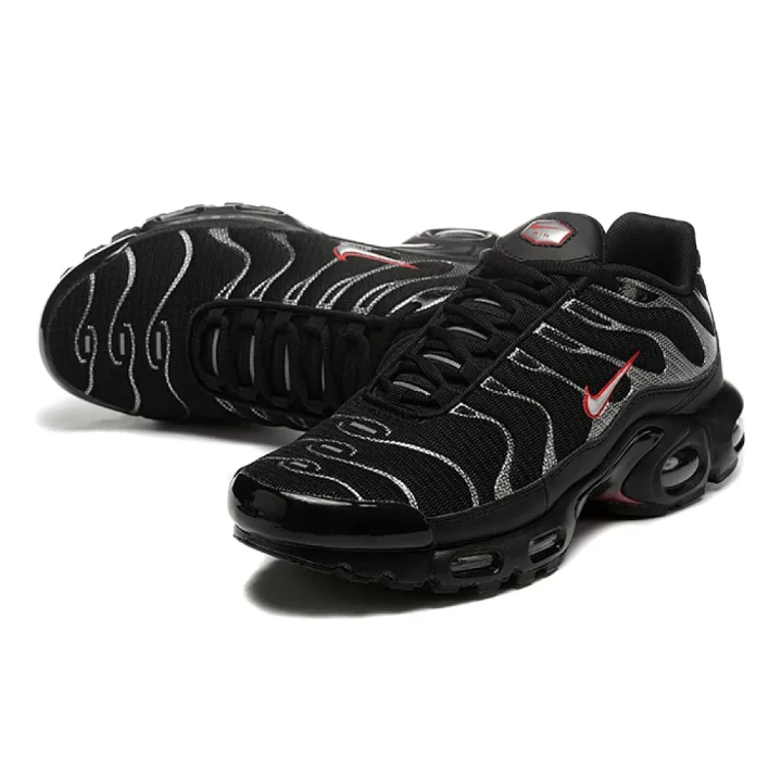 NIKE Air Max Plus "Carbon Fiber"
