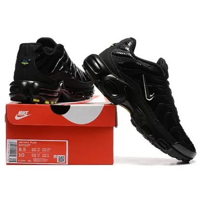 NIKE Air Max Plus "Black Volt Silver"