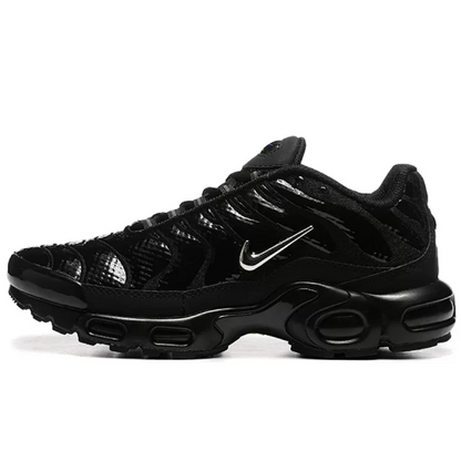 NIKE Air Max Plus "Black Volt Silver"