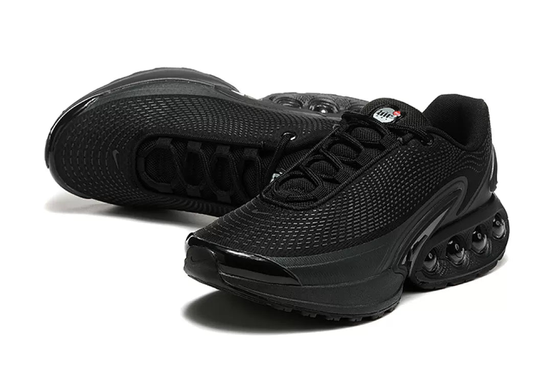 NIKE Air Max DN