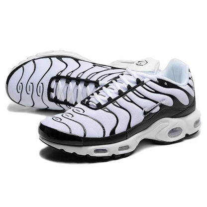 NIKE Air Max Plus "Panda"
