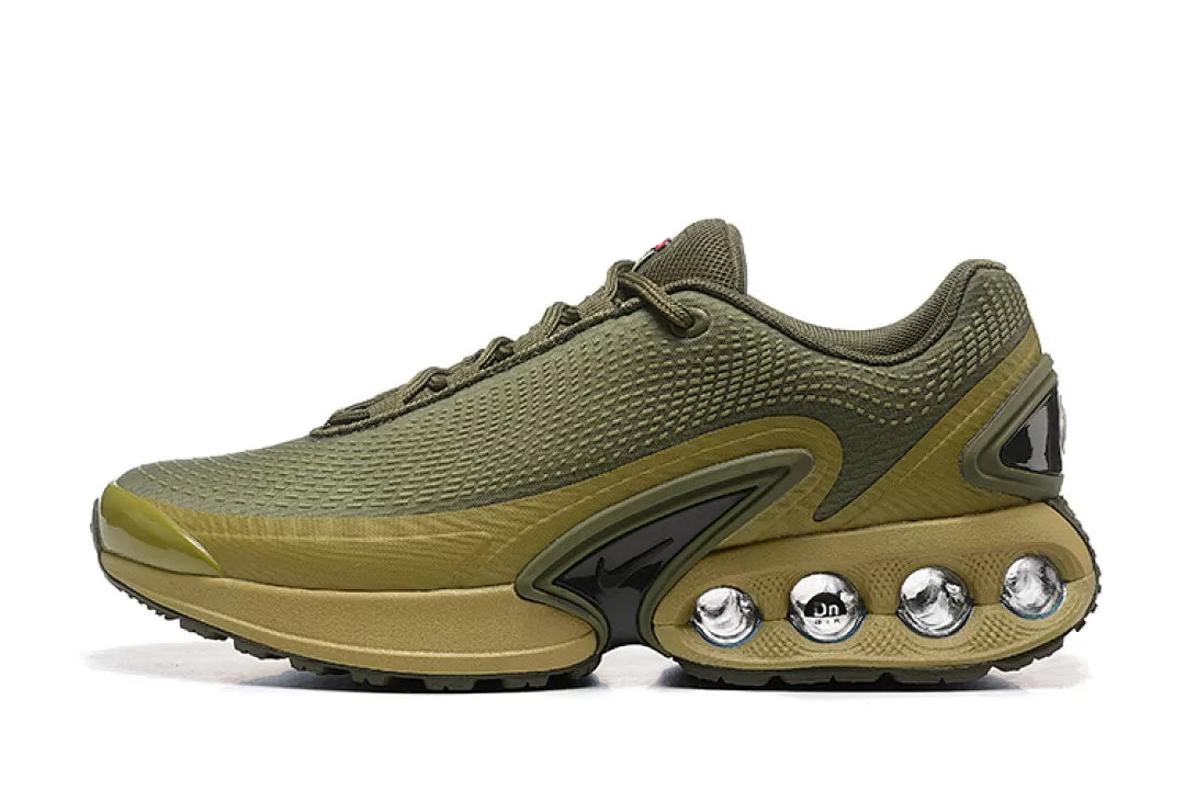NIKE Air Max DN