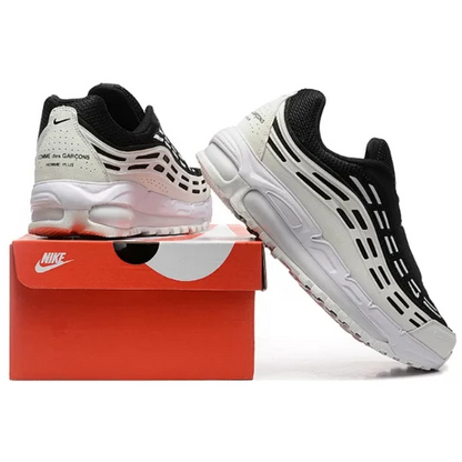 NIKE Air Max TL X Comme Des Garçons