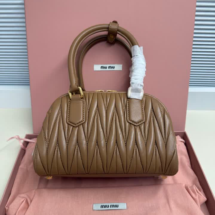 Sac en Cuir Arcadie MIU MIU