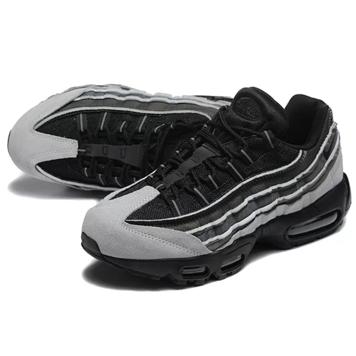 NIKE Air Max 95 X Comme Des Garçons