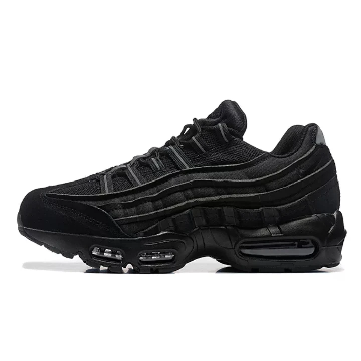 NIKE Air Max 95 X Comme Des Garçons