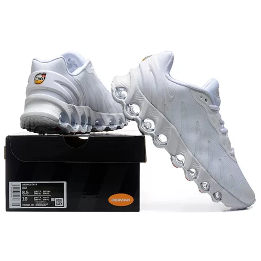 NIKE Air Max DN8