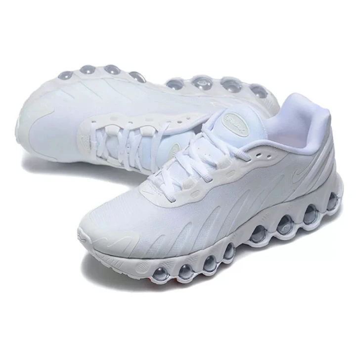 NIKE Air Max DN8